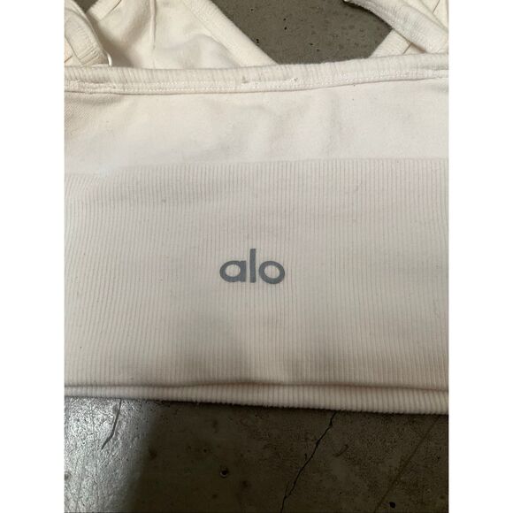 Alo Yoga Seamless Delight Sports Bra - Picture 5 of 5